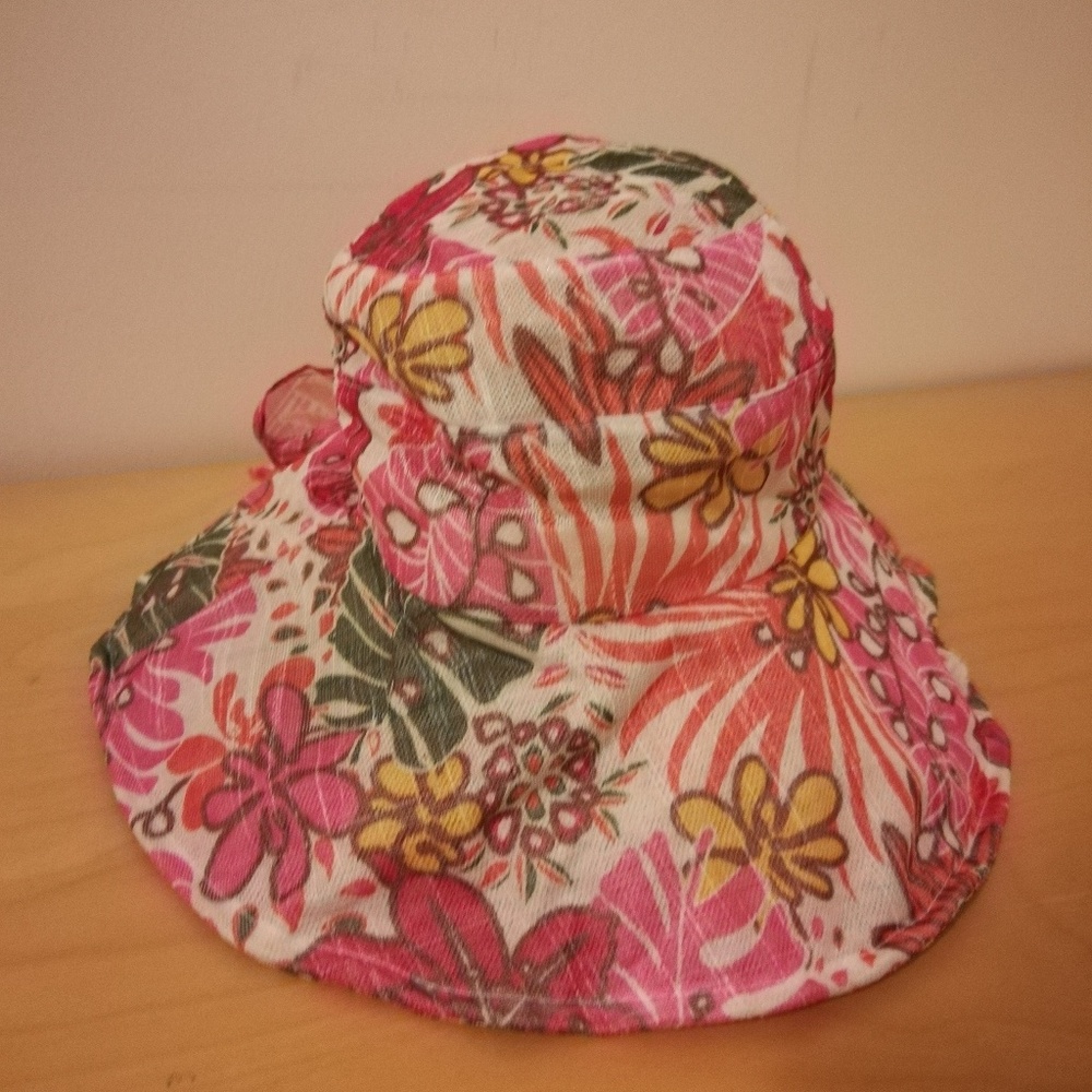Summer floral hat